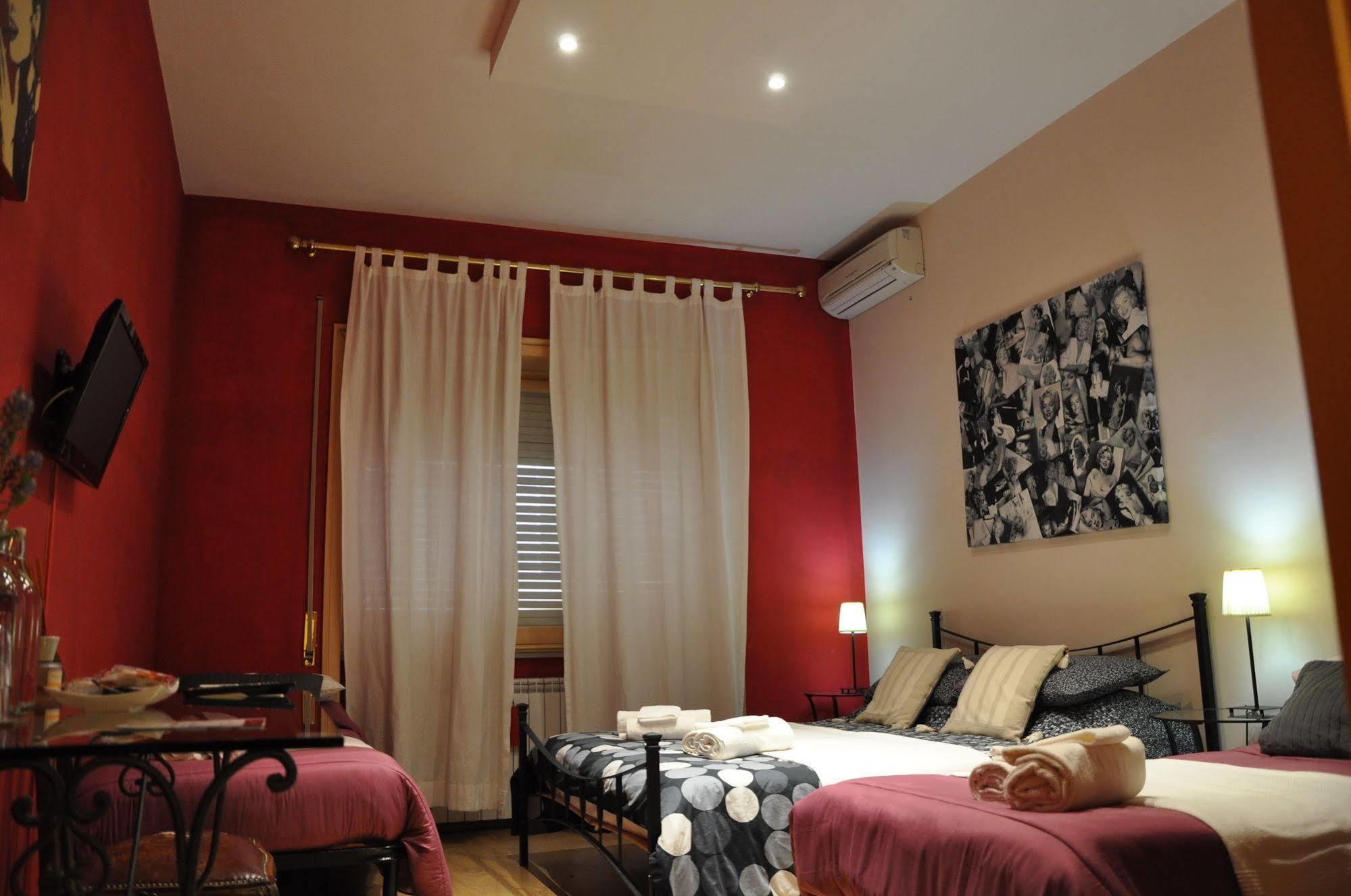 Bed and Breakfast Capocchia House à Rome Extérieur photo